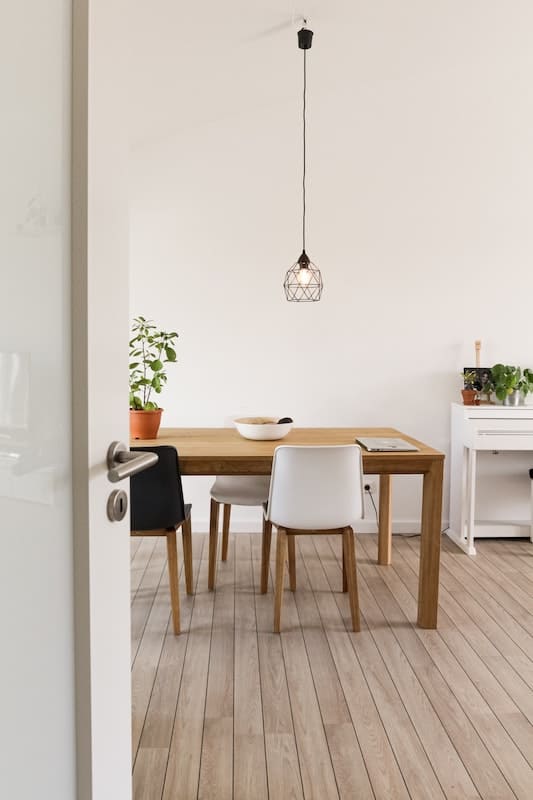 Minimalist Dining Room Design